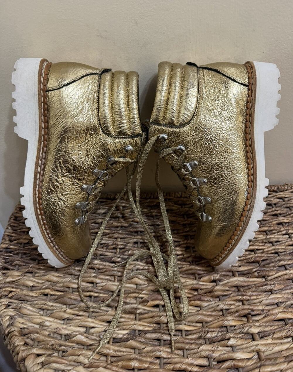 Montelliana Marlena hiker Boots Gold Vibrant Soles Size 37 / USA6.7/7